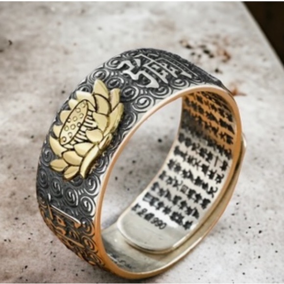 HEART SUTRA LOTUS RING ADJUSTABLE FOR M, L, XL (not S or Xsmall) - Picture 2 of 6